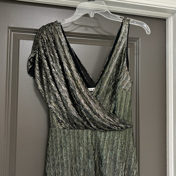 Alice + Olivia Roxy Front-Drape Midi Dress 2 - Picture 5 of 9